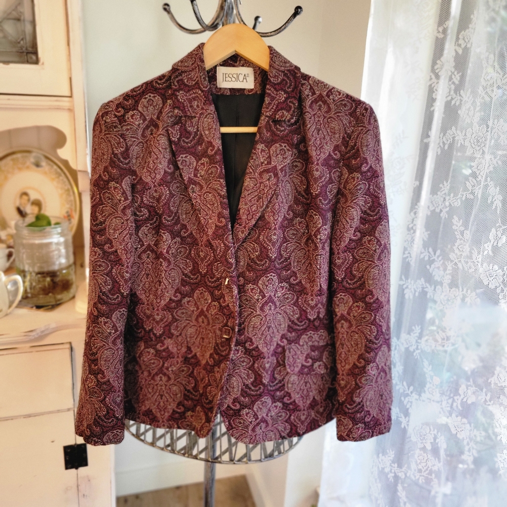 Jessica Women's Textured Paisley Tapestry Blazer - Deep Purple